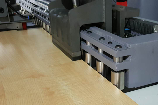 自動夾板送料裝置 自動夾板送料裝置