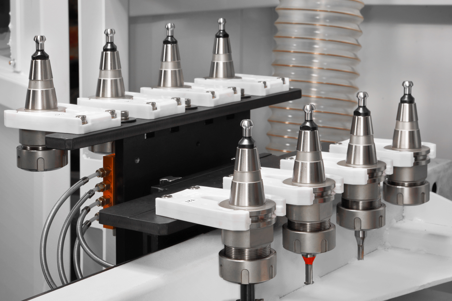 八刀庫自動換刀