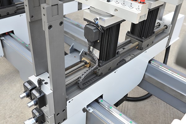 DW-303三排多軸木工鉆床