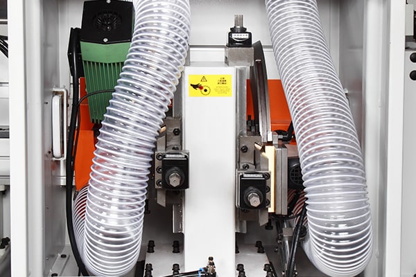 銑銷機構(gòu)(可傾斜角度) 銑銷機構(gòu)(可傾斜角度)