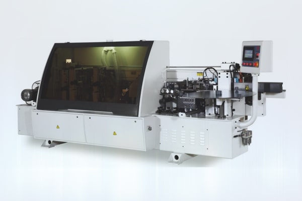 SE-104B全自動(dòng)直線(xiàn)封邊機(jī)